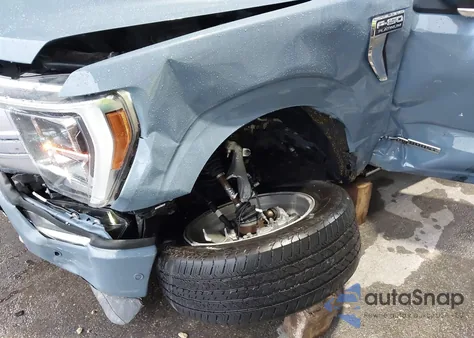 2023 Ford F-150 Platinum z USA, uszkodzony, nr VIN 1FTFW1ED2PFB87324